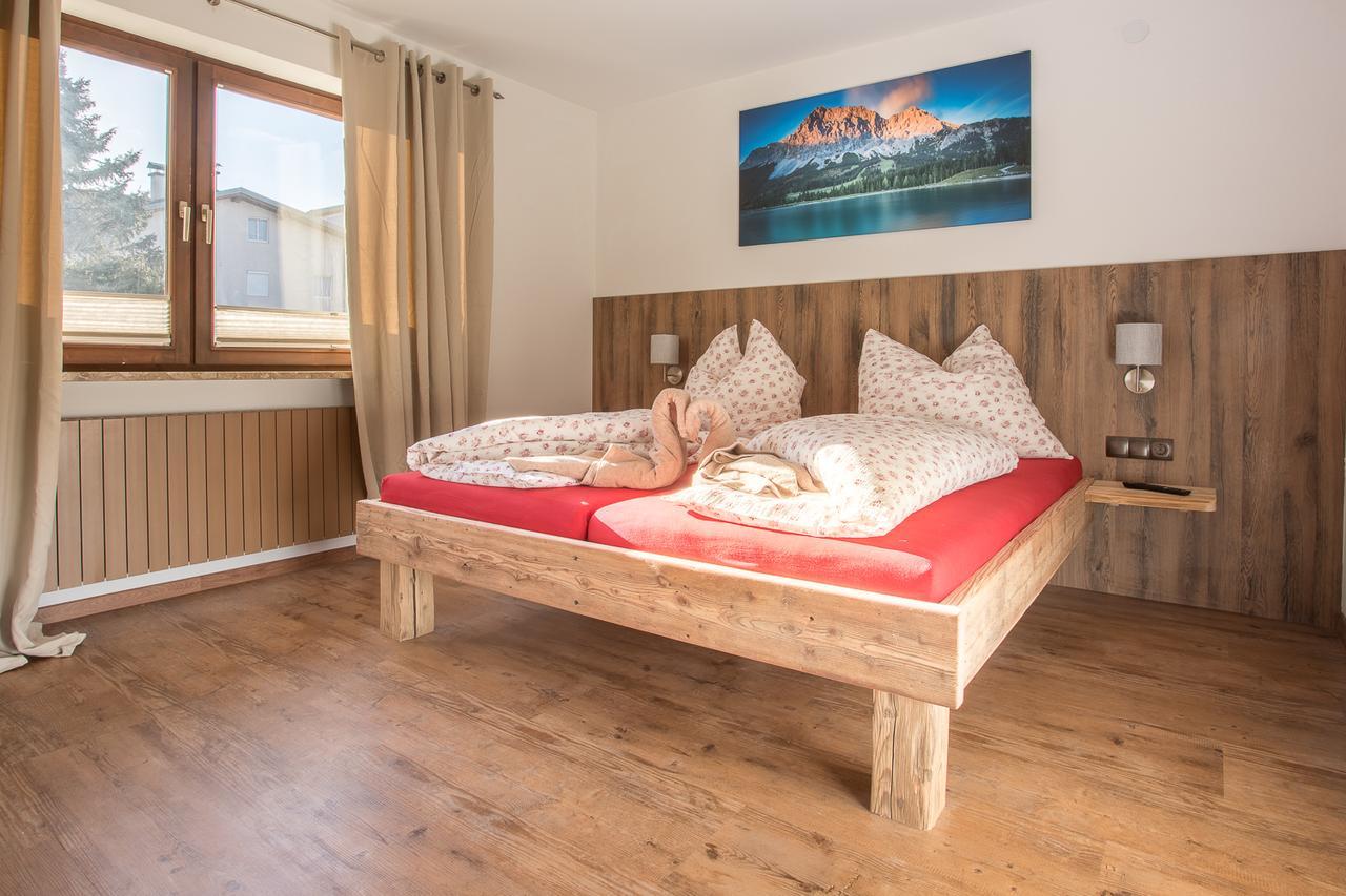 Chalet Holzerstubn Ehrwald Eksteriør billede